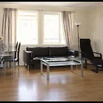 Gruener Apartments